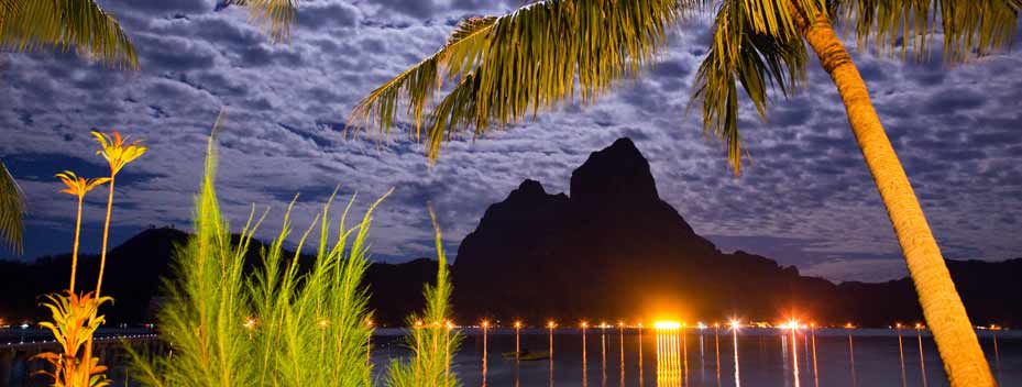 The Scott Treatment Tourism - The Night In Bora Bora